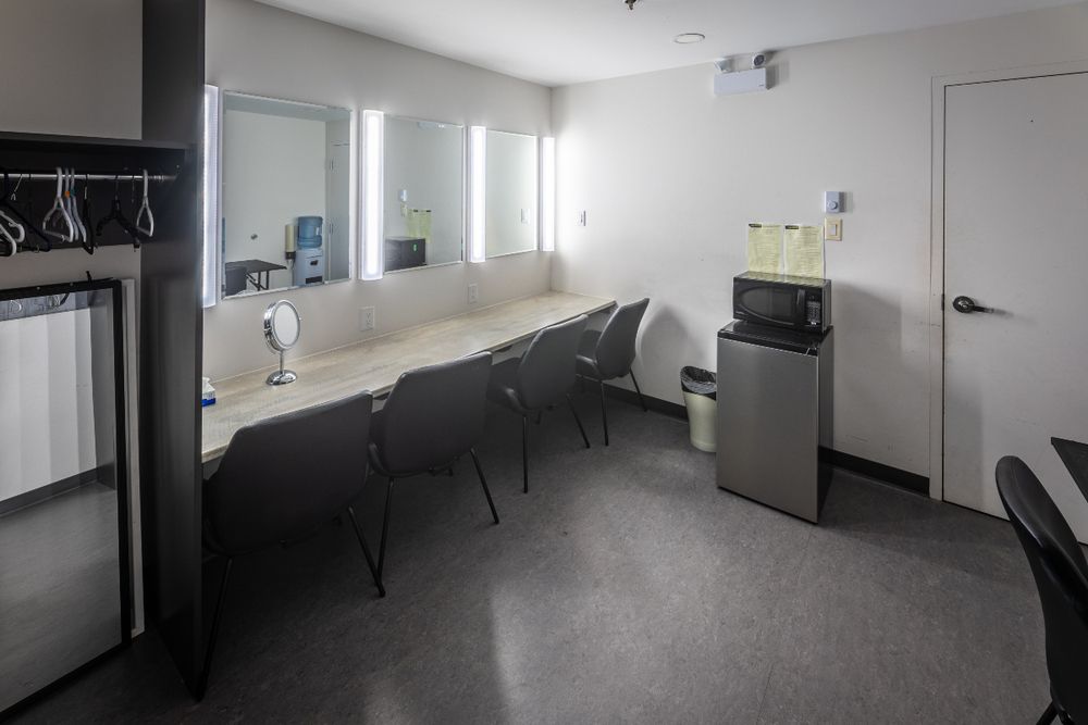 empress green room